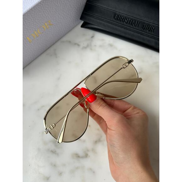 NEW Dior EverDior A1U Sunglasses in Gold Champagne Lens - Picture 4 of 10